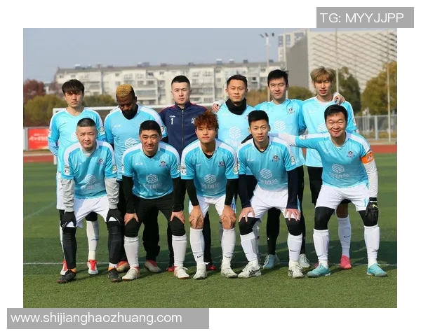 伊塔尔与多瑙的激烈对决揭示足球战术的魅力与精彩瞬间