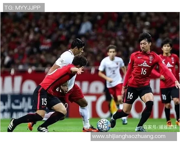 千叶市原与冈山的激烈对决展现足球魅力与团队精神 千叶市原与冈山的激烈对决展现足球魅力与团队精神