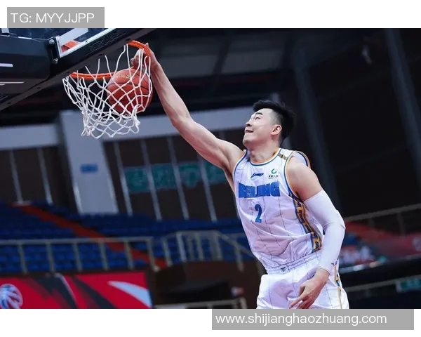 李慕豪:从篮球新星到职业生涯巅峰的成长之路与挑战