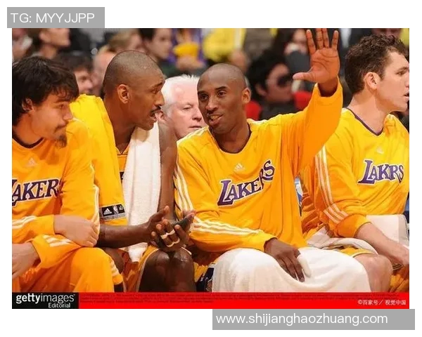 火箭与骑士在1617赛季的巅峰对决回顾与精彩瞬间解析 火箭与骑士在1617赛季的巅峰对决回顾与精彩瞬间解析